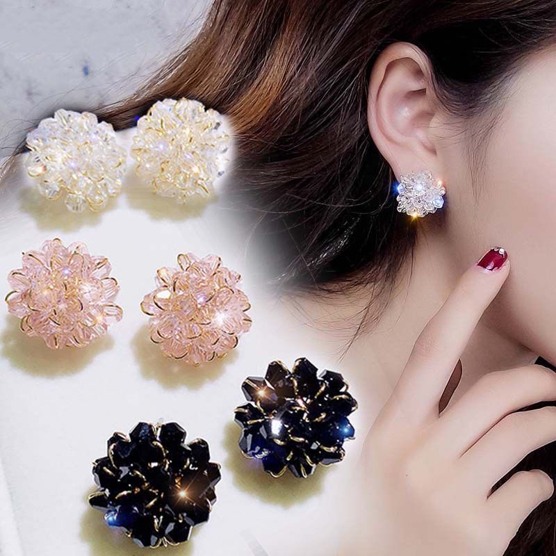 Sleeping without taking off Earrings girl 2020 new fashion temperament Korean personality versatile crystal earrings earrings