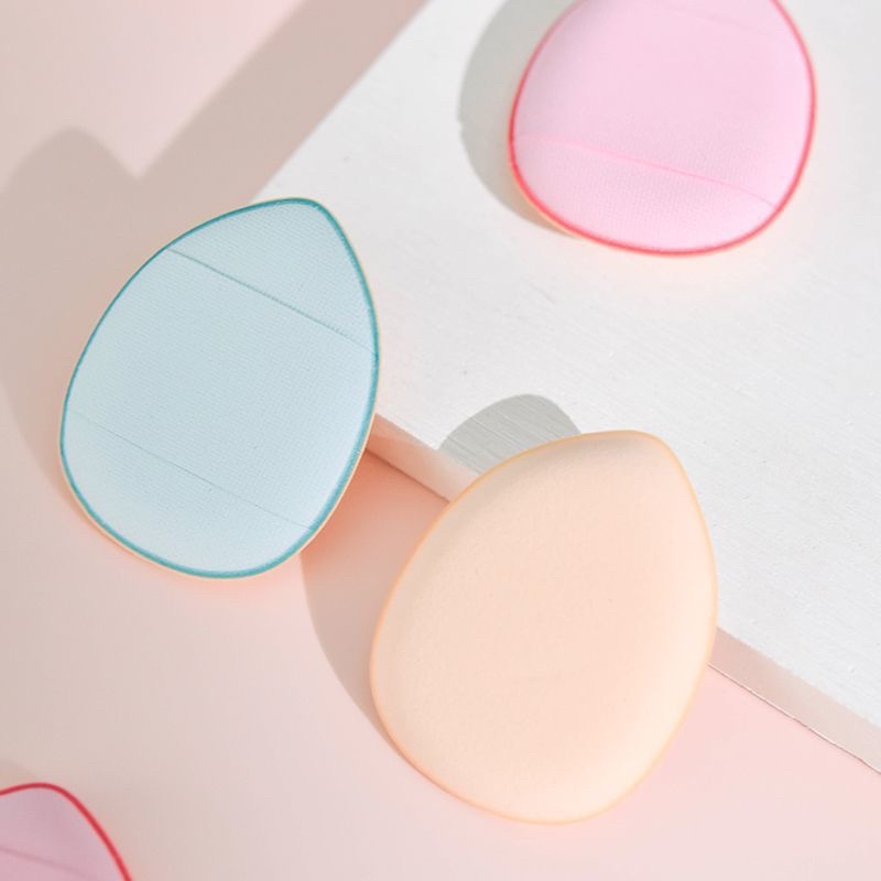 Combo of 5 mini foundation sponges to fit fingertips - Mini Makeup concealer, contour and highlighter sponge