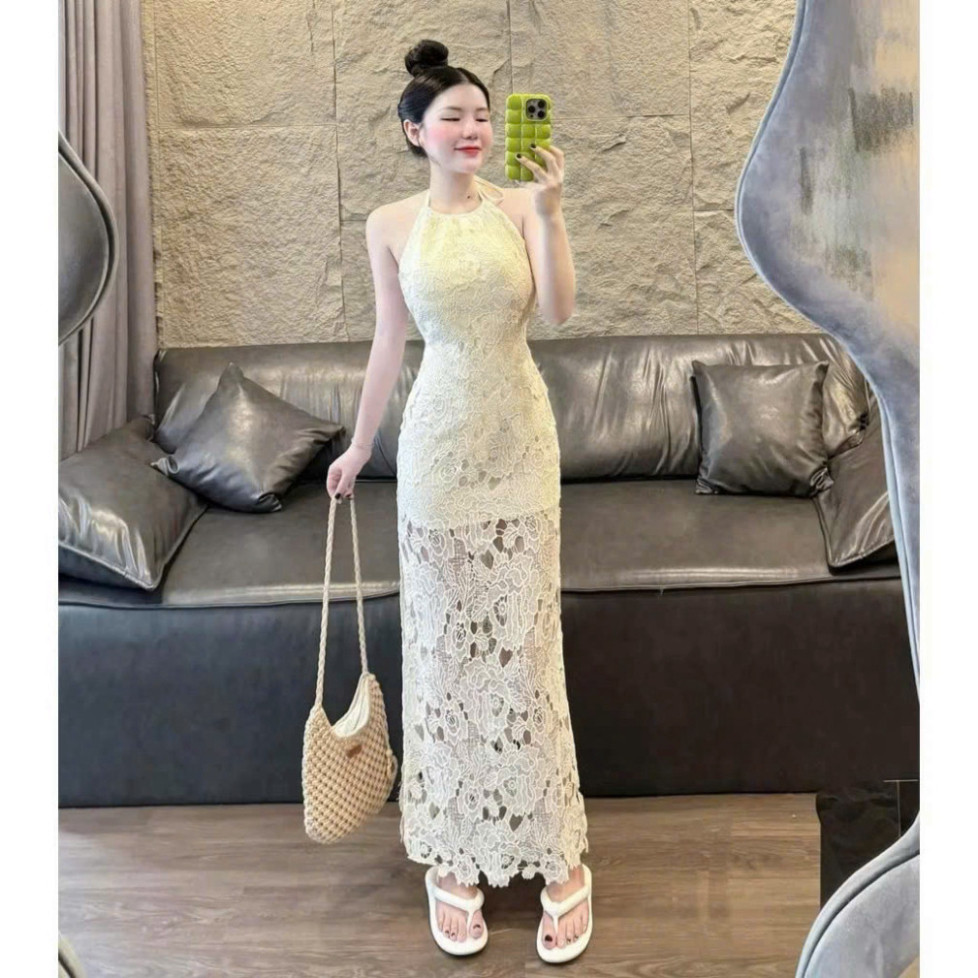 Women's fashion party dress made of lace with halter neck, sleeveless, backless, 2-layer dress with long slit, super pretty maxi shape