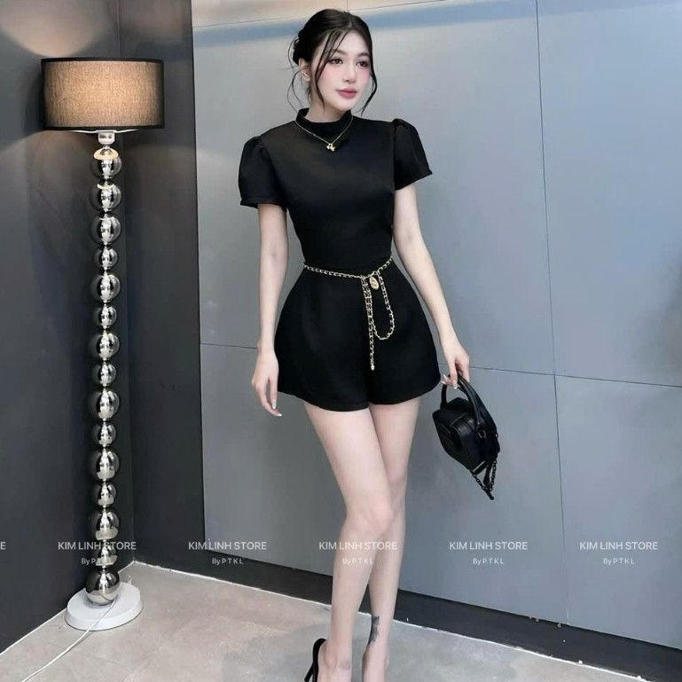 Luxurious women's jumpsuit. turtleneck jumpsuit with puffed sleeves and super hot shorts 198(Z1) N.C