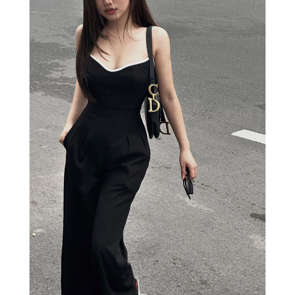 White two-wire Jumpsuit - wide-legged pants