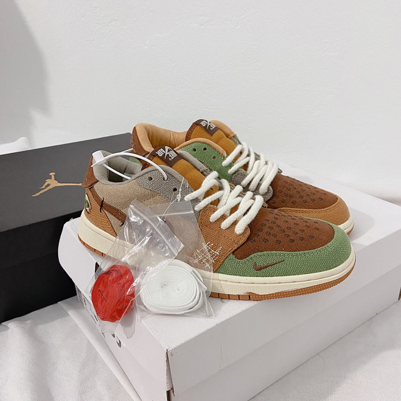 I SSneaker l Zion Williamson x Air Jordan 1 Retro Low Og'Voodoo' Sneakers | Full box + Accessories | With Protective box