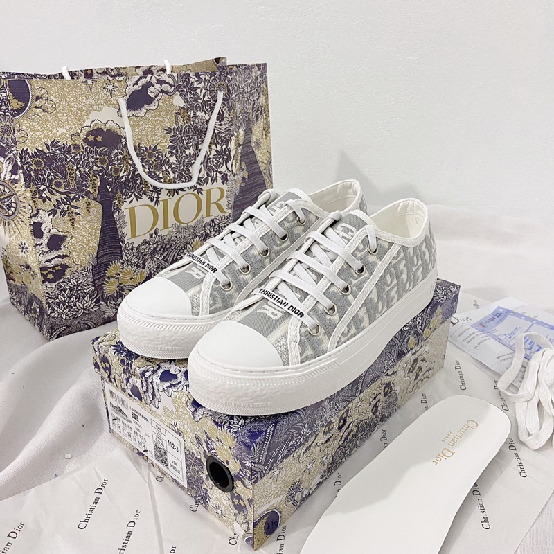 I SSneaker l D.I.O.R Sneaker With Embroider | Full box + Accessories | With Protective box