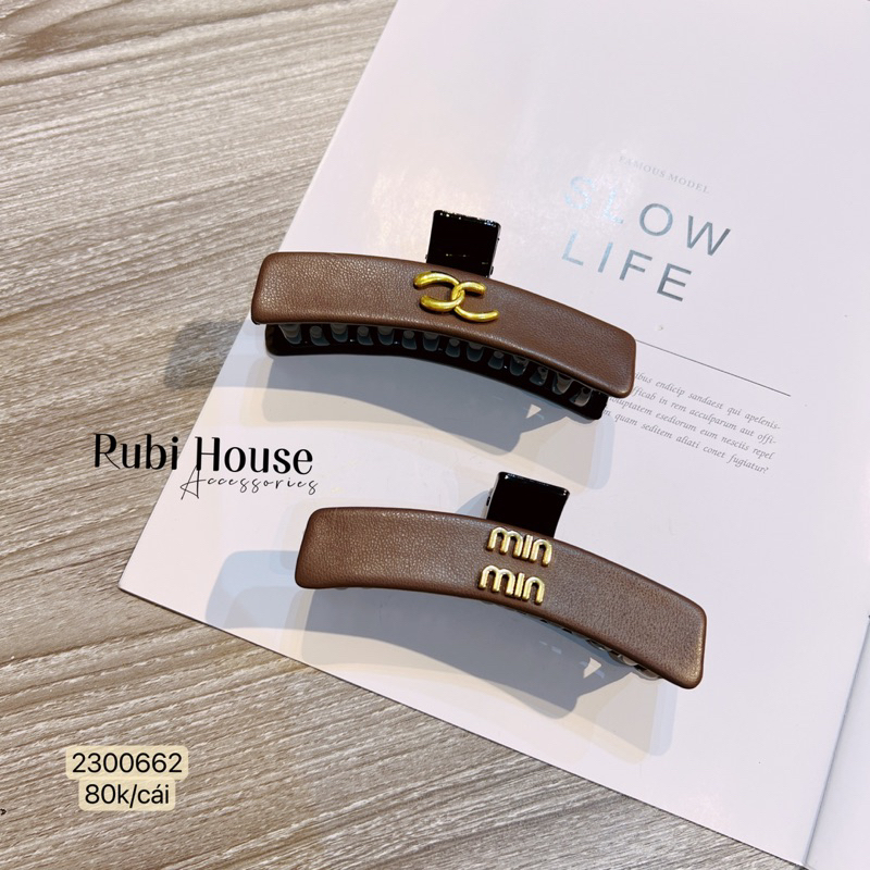 Big size brown leather candy pick