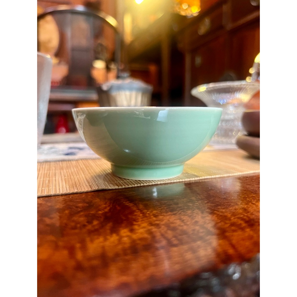 Cup (cup) with Dragon Fruit Pattern, High Quality Canh Duc Porcelain