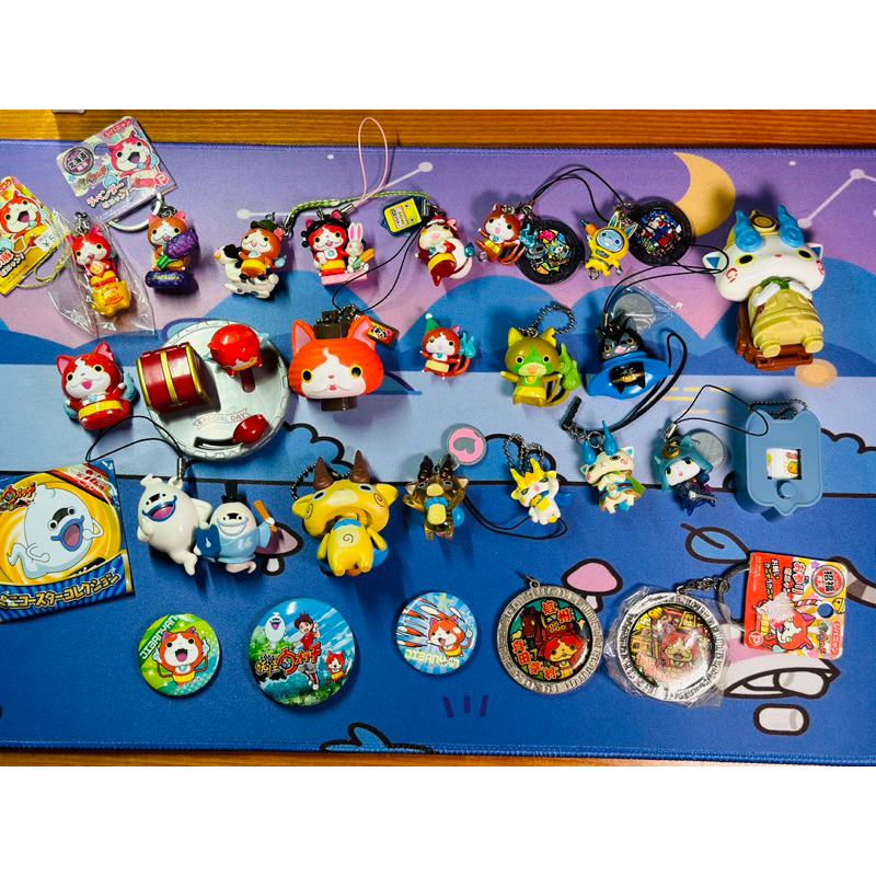 Cute, kawaii Japanese Yokai Watch 2ndhand movie model keychains, phone straps, toys