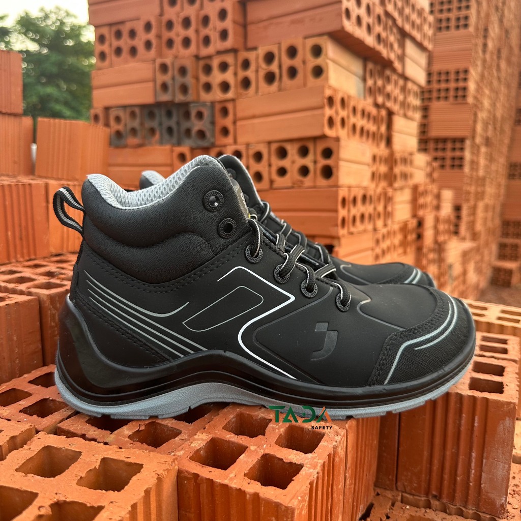 Jogger Flow Mid work safety shoes - Mid-neck, nubuck cowhide, pass through the magnetic door without causing alarm