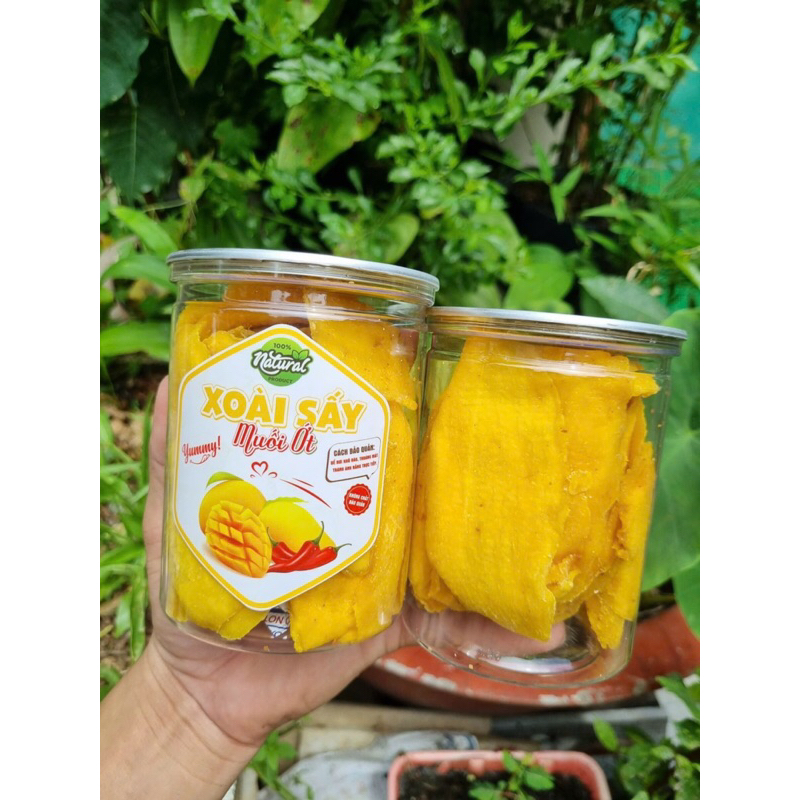 Dried Mango with Salt and Spicy Dried Chili Jar (300 Gram)