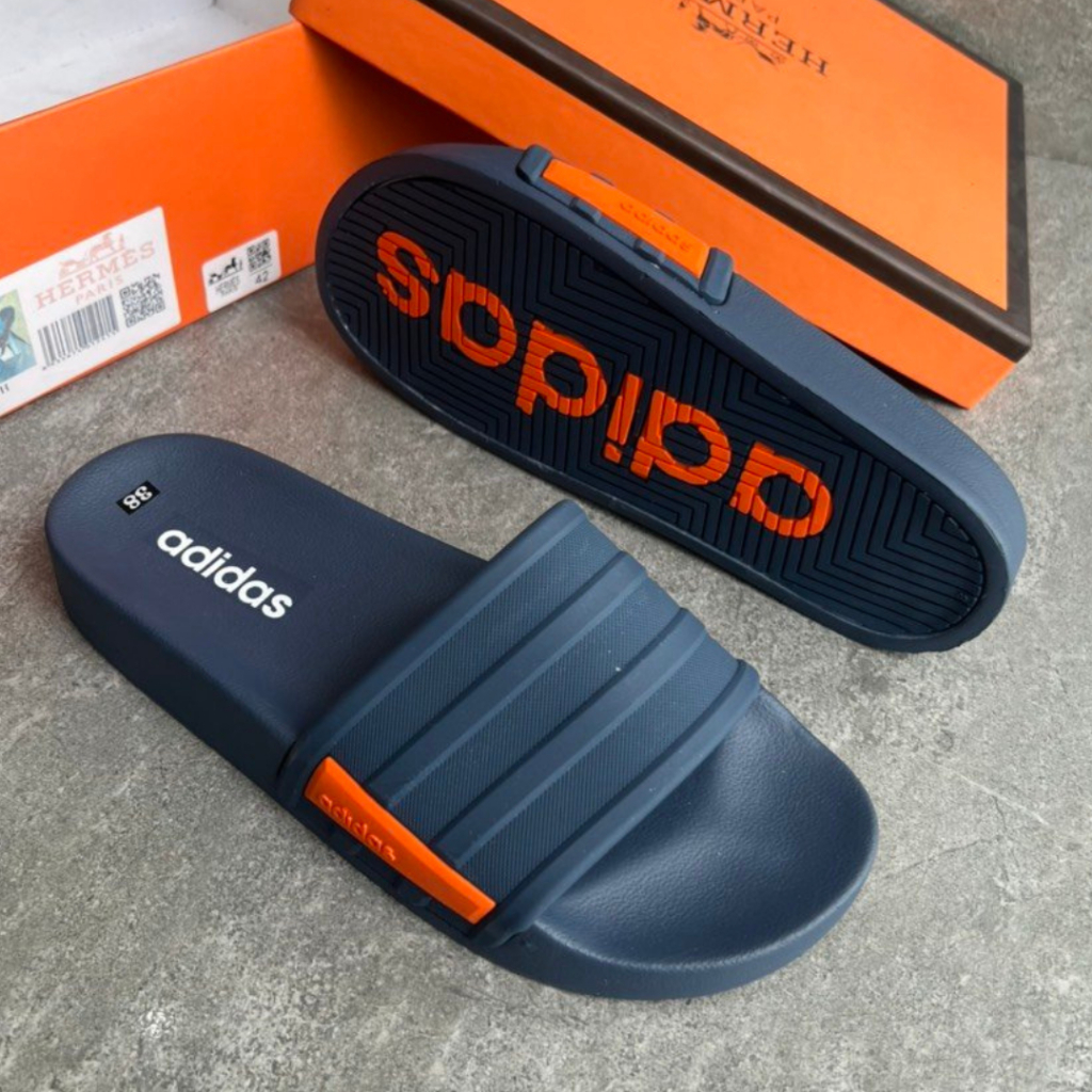 New model adidas men's sandals, adidas sandals with rubber sole design, comfortable to wear, sporty shape