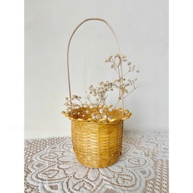 Bamboo baskets, flower baskets made of kidney bamboo, pinic decor for Thuy Khanh Bamboo and Rattan photography