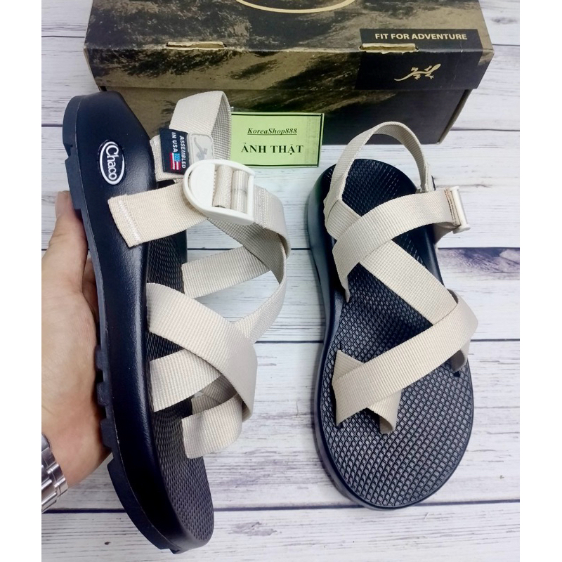 Chaco Men's and Women's Flip-Flop Sandals with Umbrella Straps Code D65