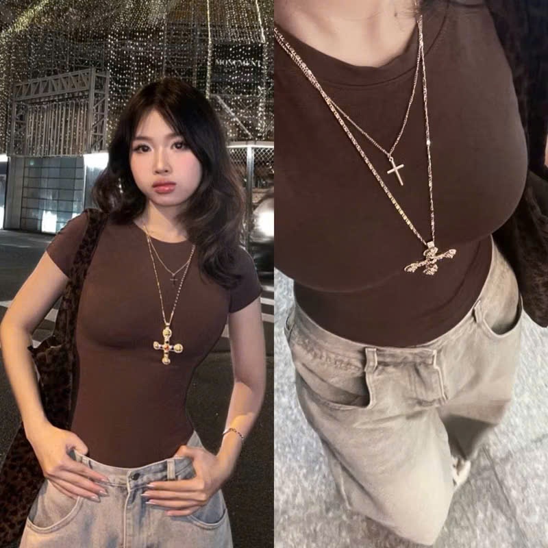 Women's round neck, body-hugging T-shirt made of soft, stretchy cotton, short-sleeved design in many basic colors A222-PANOSI