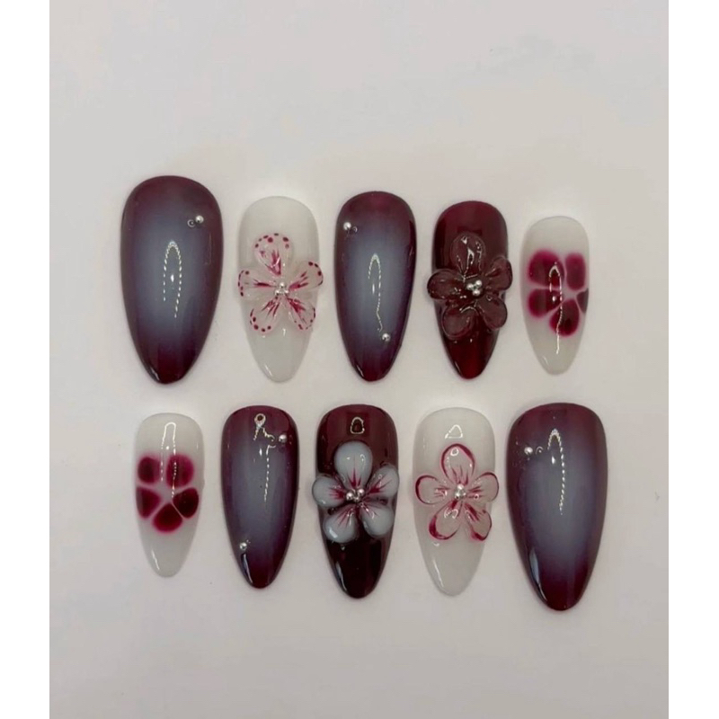 Nailbox [856] - Designer fake nails Beautiful model with bright red skin tones, new model with embossed flowers, new trend