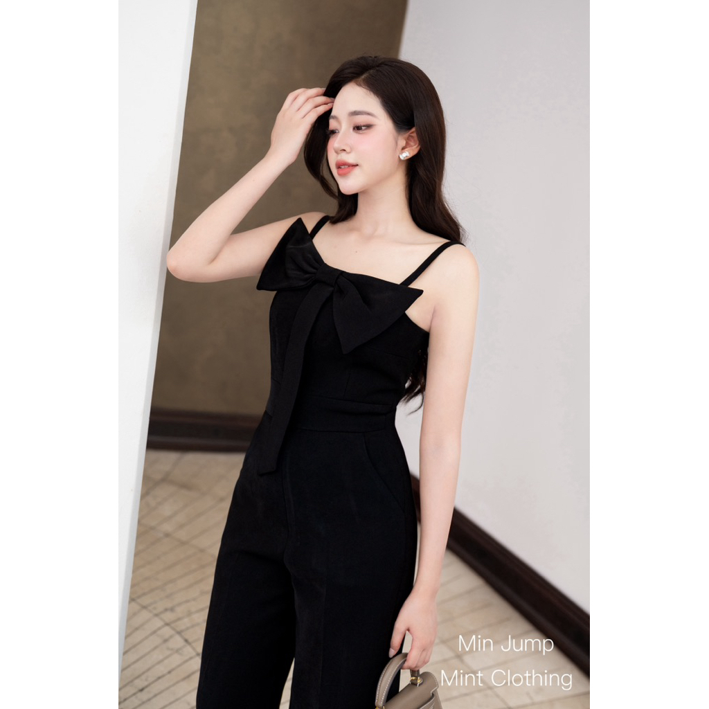 Discreet Jump design, eye-catching black tones: MIN JUMP