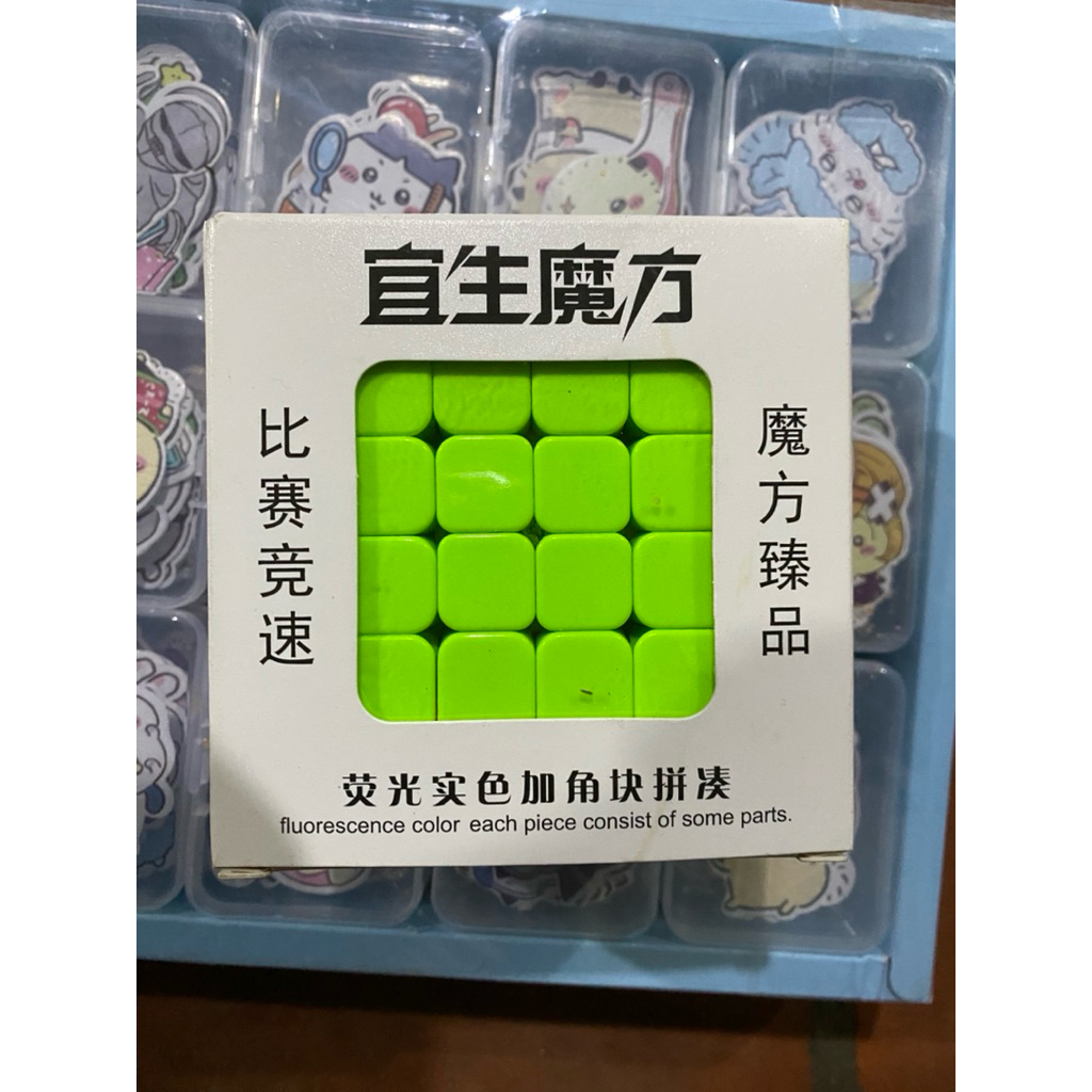 4x4 Rubik's Cube Rubik Cube Rubik Cube 4x4 Beautiful Smooth Color Fast Rotation