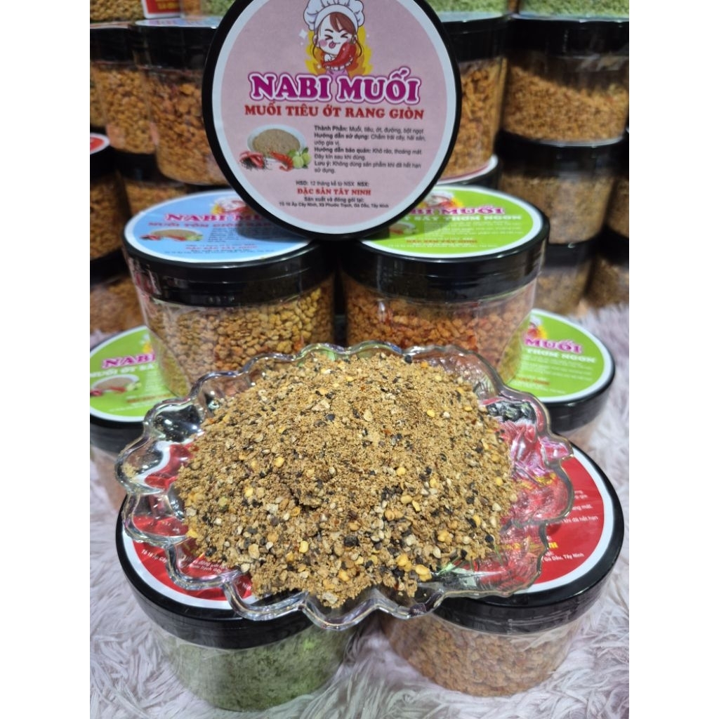 250gr jar of hand-roasted salt, pepper, and chili