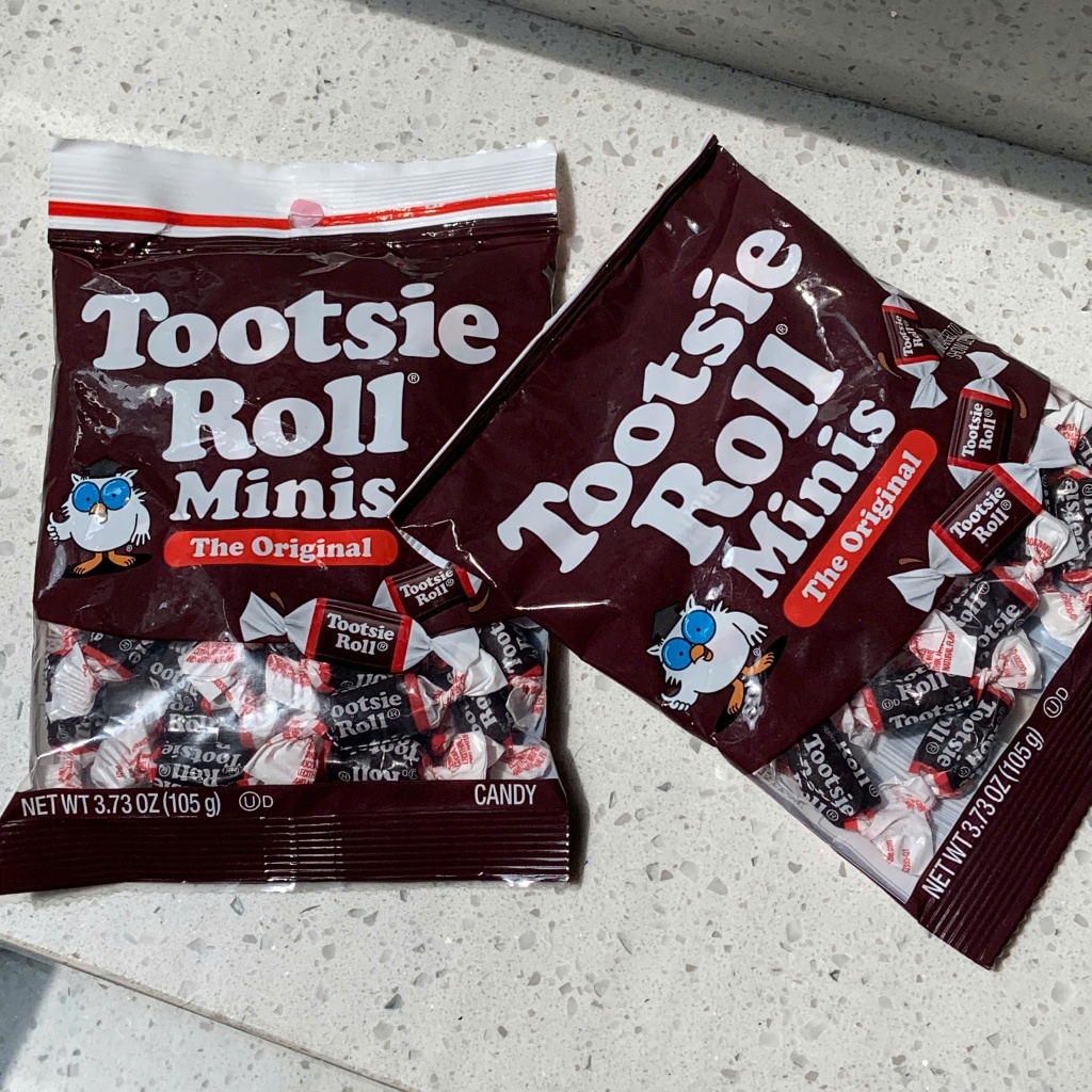 [AMERICAN PRODUCT] Tootsie Roll Minis The Original Candy 105g – Dark Sweet Chocolate Candy, Convenient Small Package