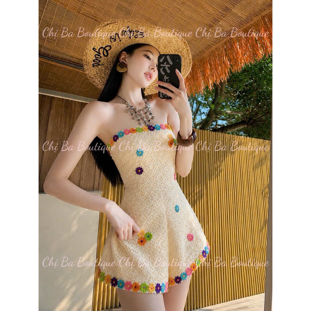 Set 2 Piece jump short with lace cups embroidered with flowers + scarf