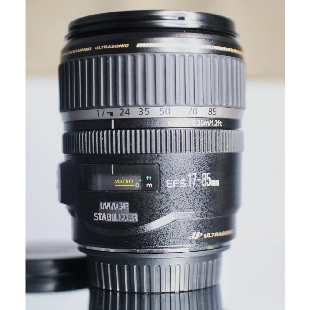 Canon ef-s 17-85mm Lens is usm (minor error - see description) Friendship find owner
