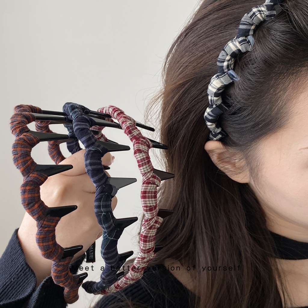Tatitava classic checkered wavy mane, fashionable hair puff, convenient hair hold