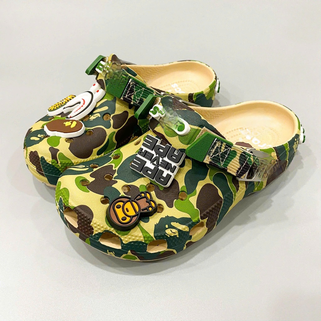 Classic Bape Ape Camo children's sandals, striped sandals for boys, free with 3d charm to decorate the sandals