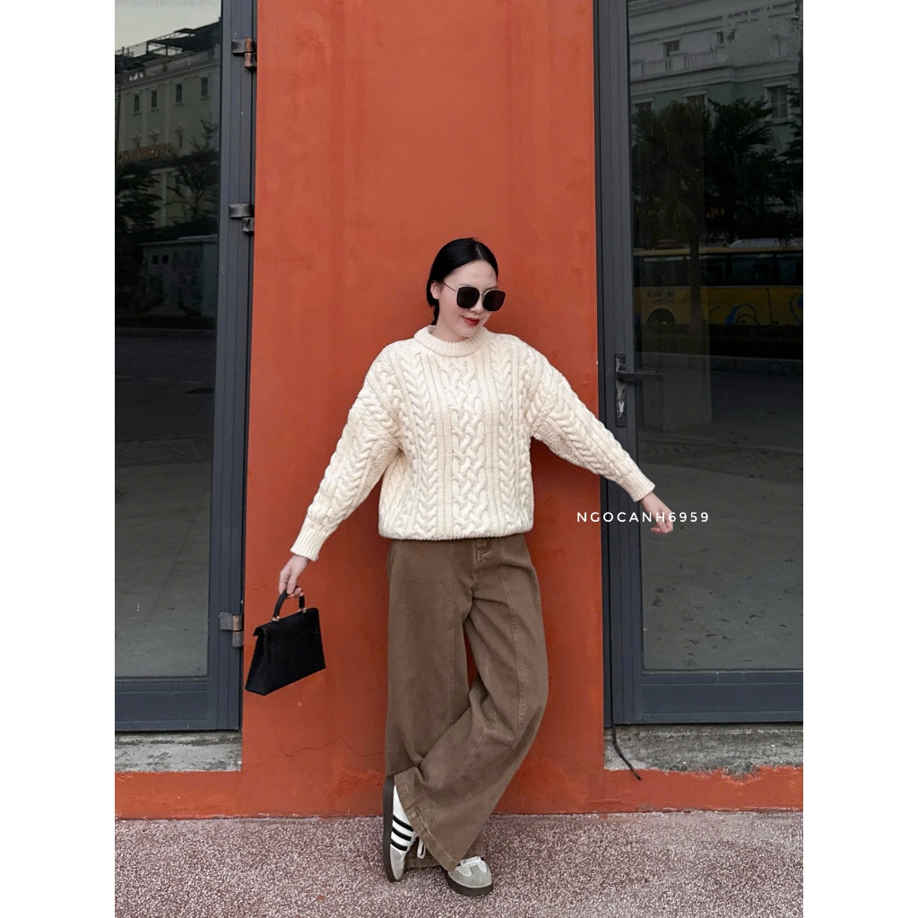 Ngocanh6959 Q559 Long straight jeans with brown belt, luxurious lady style