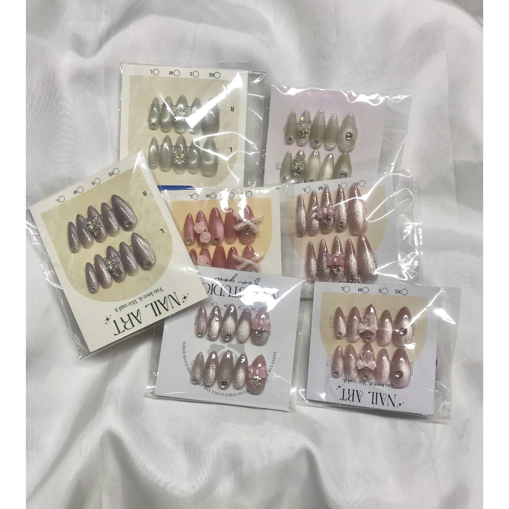 Nailbox design - Round cat eyes, moonlight - Suitable for parties, yearbooks, play,...- Beauty - Fake nails - Bling Bling - Beautiful, lovely
