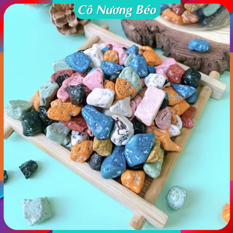 Chocolate pebbles, 300g box of INCo snacks